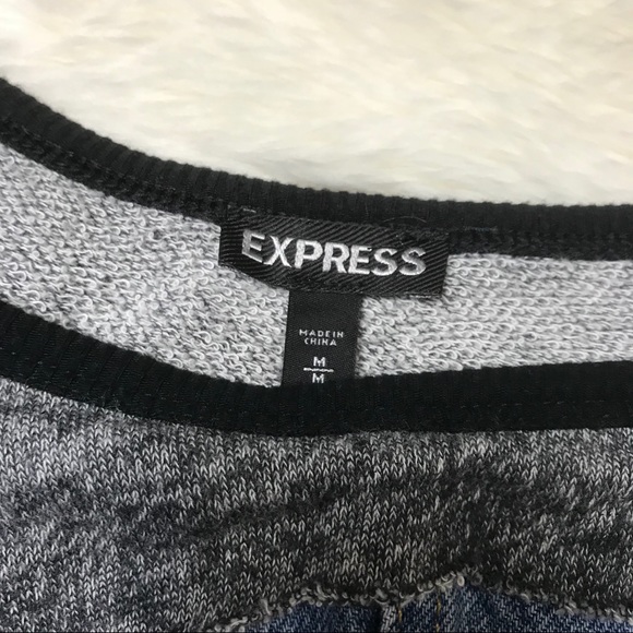 ✨ Express Crop Crew Neck Sweatshirt Denim Patch - Picture 3 of 7